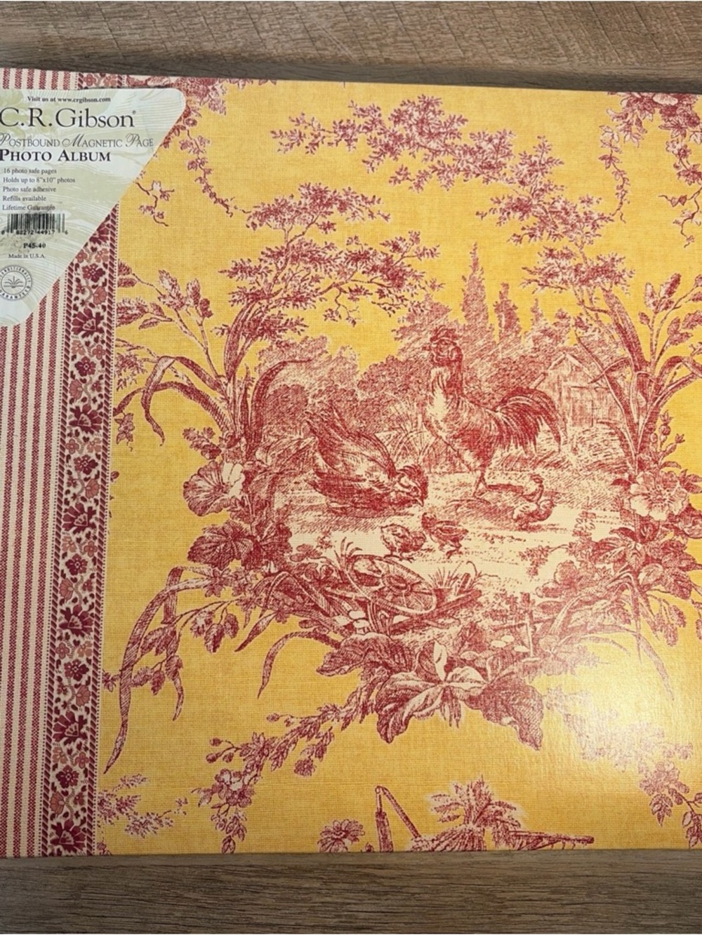 C.R. Gibson Vintage Waverly Province Rooster Floral Magnetic Photo Album